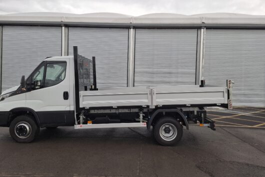 IVECO Van Dropside