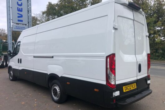 IVECO Long Van Rear