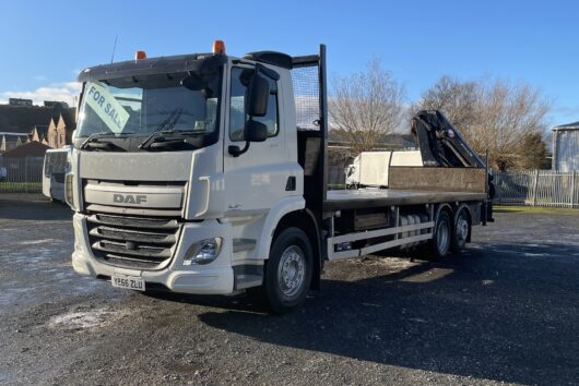 2016 DAF CF 330 Crane Mounted Flatbed